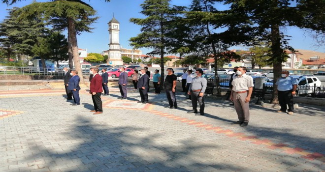 Yunak’ta İlköğretim Haftası kutlamaları