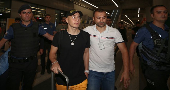 Emre Mor Galatasaray için İstanbul'da