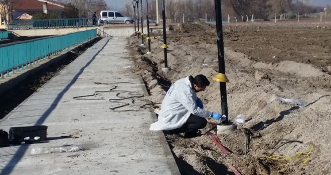 45 bin liralık elektrik kablolarını çaldılar