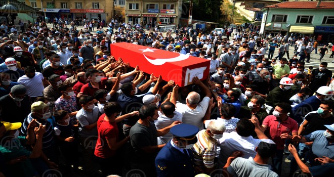 Asteğmen Mahmut Dağlı, Konya'da toprağa verildi