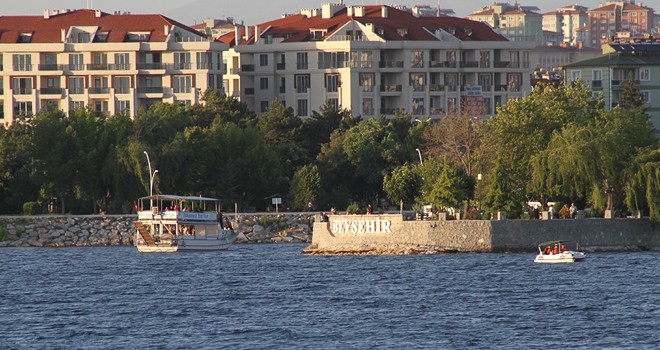 Beyşehir’de gezinti yatları turlara başladı