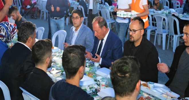 Oprukçu, NEÜ öğrencisi ve personeliyle iftarda buluştu