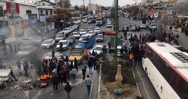 İran'ın kronik sorunları protestoları tetikliyor