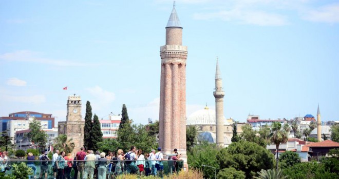 Turist sayısının 40 milyonu aşması öngörülüyor