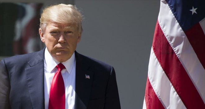 ABD Temsilciler Meclisi Trump'a yönelik azil maddelerini onayladı