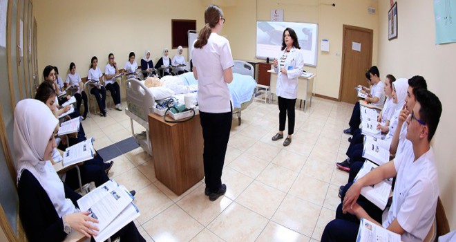 Sağlık Meslek Lisesi mezunları sevindi