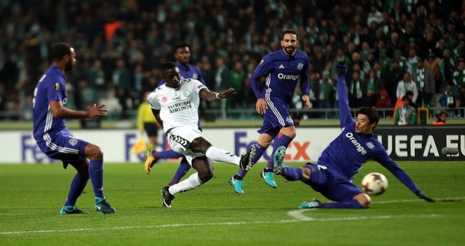 Atiker Konyaspor sahasında Marsilya ile berabere kaldı