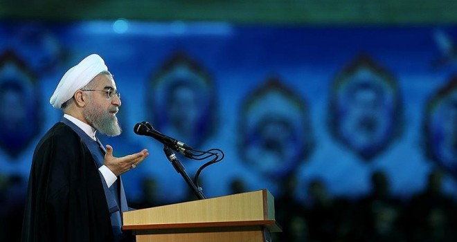 Ruhani'den ABD'ye "ekonomik savaş" tepkisi