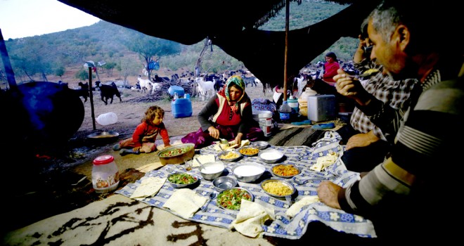 Kıl çadırda ramazan