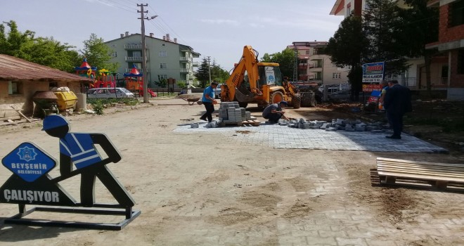 Beyşehir’de bozulan yollara bakım ve onarım