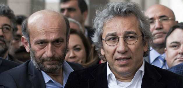 Dündar ve Gül'e mahkemeden RED