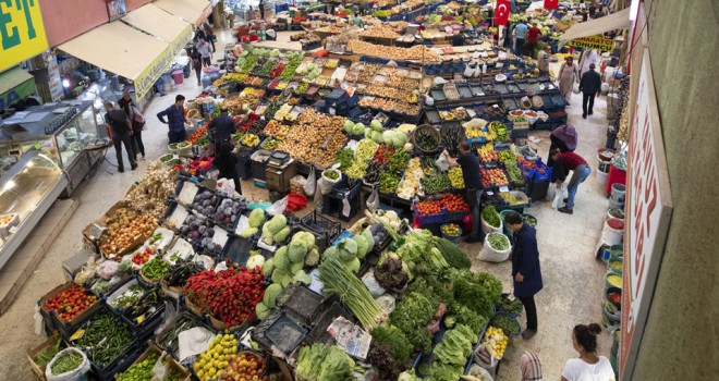 DIŞARDA YEMEK CEP YAKTI