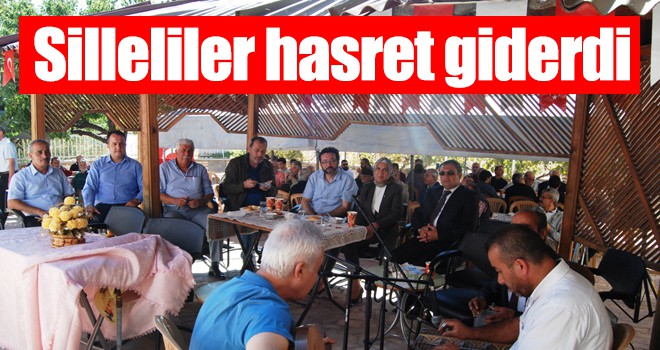 Silleliler hasret giderdi