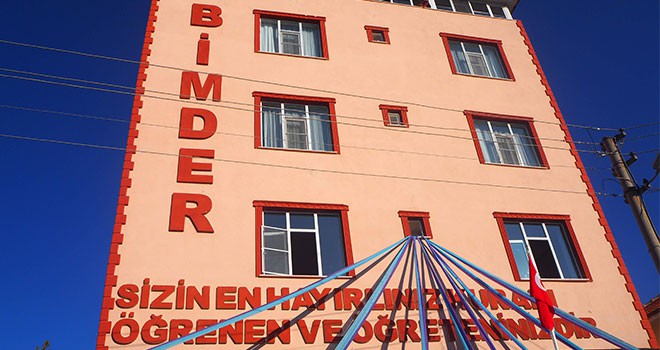 BİMDER'den üniversite öğrencilerine burs