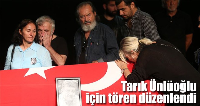 Tarık Ünlüoğlu için tören düzenlendi