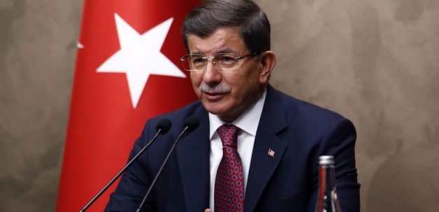 Davutoğlu'ndan Bulgar gazeteciye ders gibi yanıt