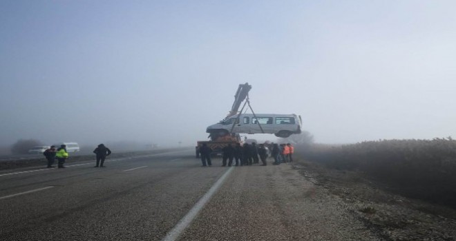 Zincirleme trafik kazası: 8 yaralı