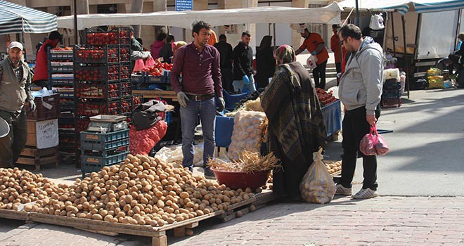 STOKÇULAR İŞ BAŞINDA