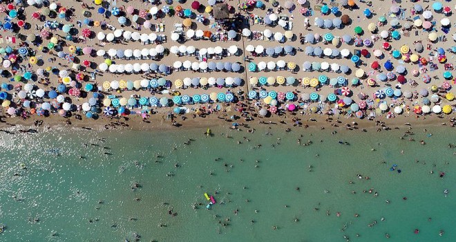 Turist sayısındaki artış rekoru sürüyor