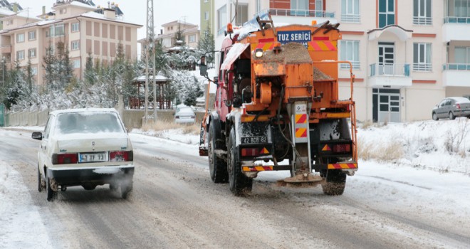 Beyşehir Belediyesinin kar mesaisi başladı