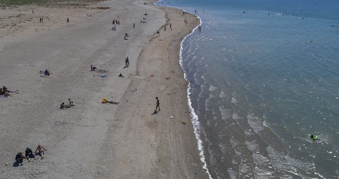 "Bozkırın" plajları sahilleri aratmıyor