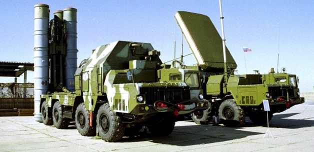 Rusya S-300'leri göndermeye başladı