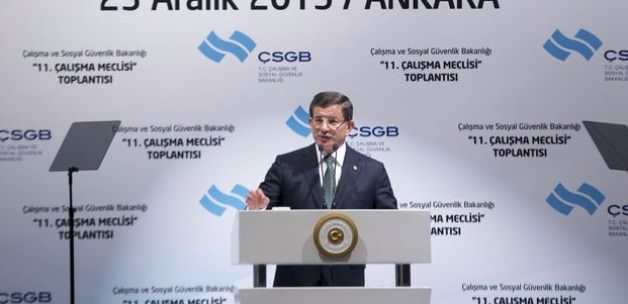 Davutoğlu: Tam bir rezalet ve ihanettir