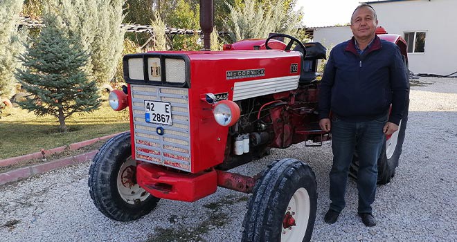 Baba yadigarı traktöre 27 yıl sonra kavuştu