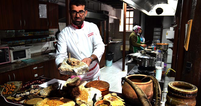 Konyalı aşçı neolitik dönemin yemeklerini bugüne taşıdı