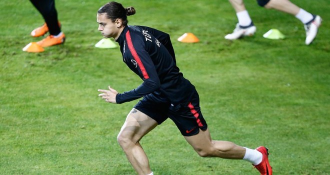 Villarreal'de ayın futbolcusu Enes Ünal