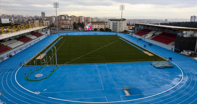 Burhan Felek Atletizm Stadı kapılarını açıyor