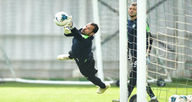 Gözler Serkan ve Hurtado’da