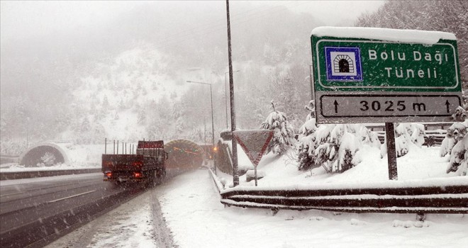 Bolu Dağı'nda yoğun kar