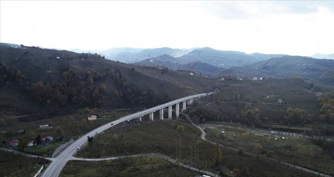 Karadeniz-Akdeniz Yolu'nun yüzde 95'i tamamlandı