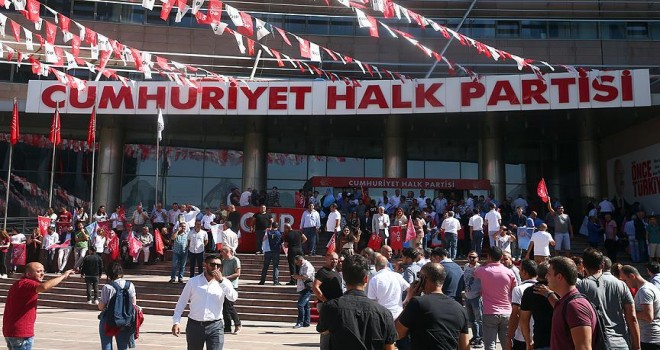 CHP'de yeniden kurultay sesleri