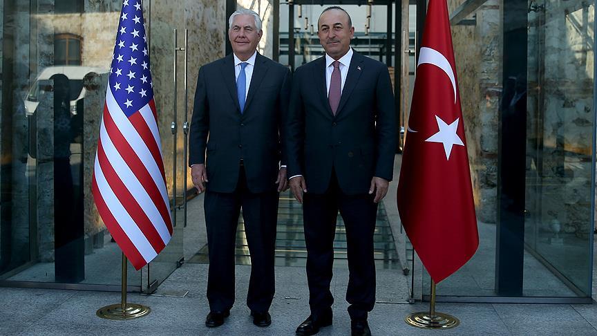 Çavuşoğlu, Amerikalı mevkidaşı Tillerson ile telefonda görüştü