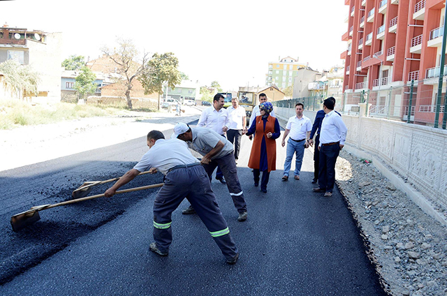 Başkan Toru, yol çalışmalarını inceledi