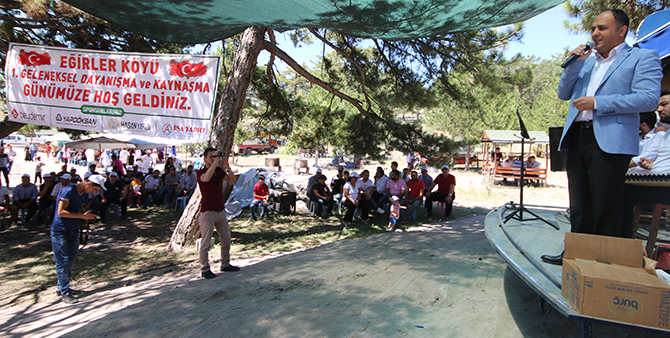 ‘Beyşehir’in sorunlarını bir bir çözüyoruz’