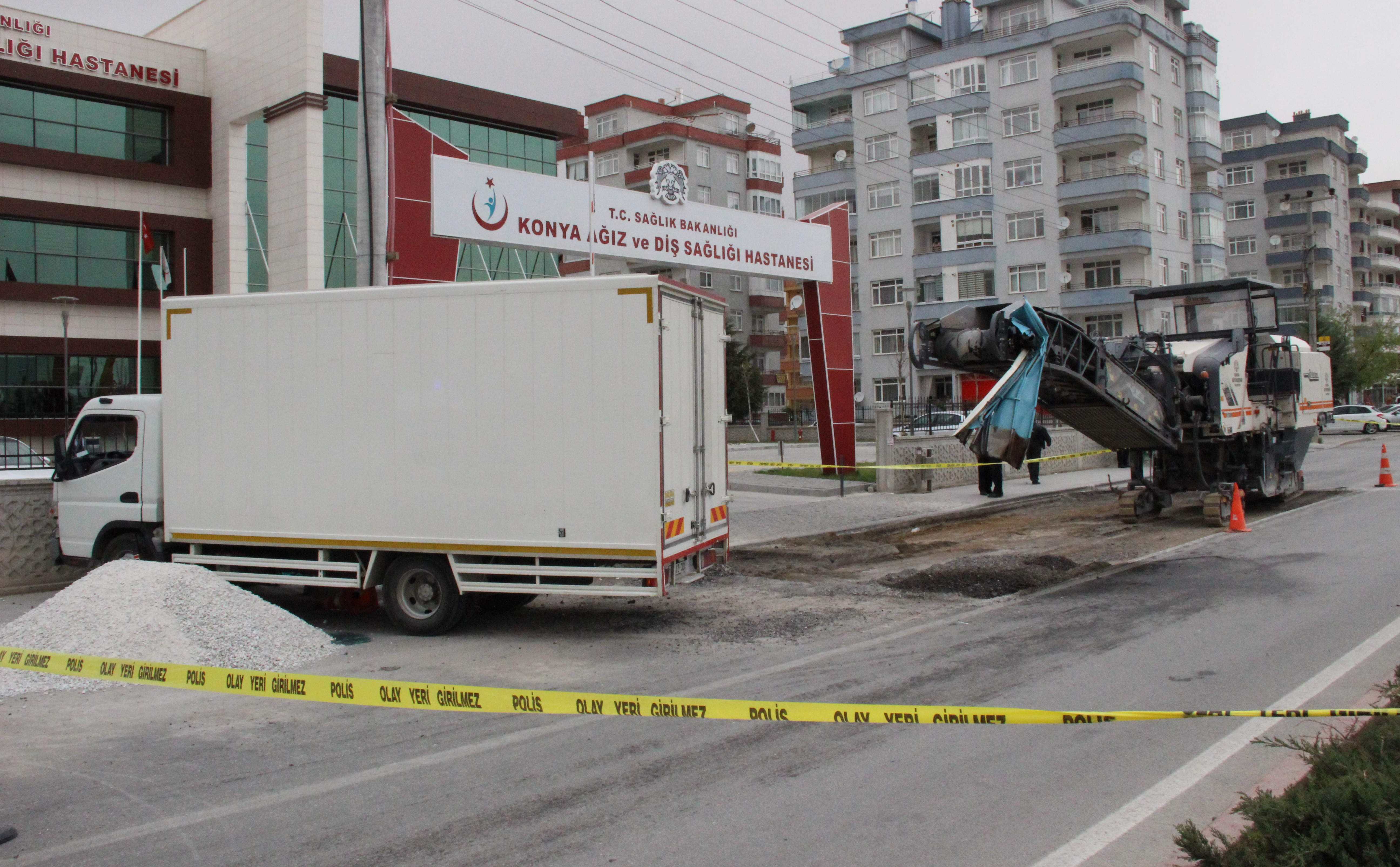 Kaldırımdayken Kamyonetin altında kalarak öldü