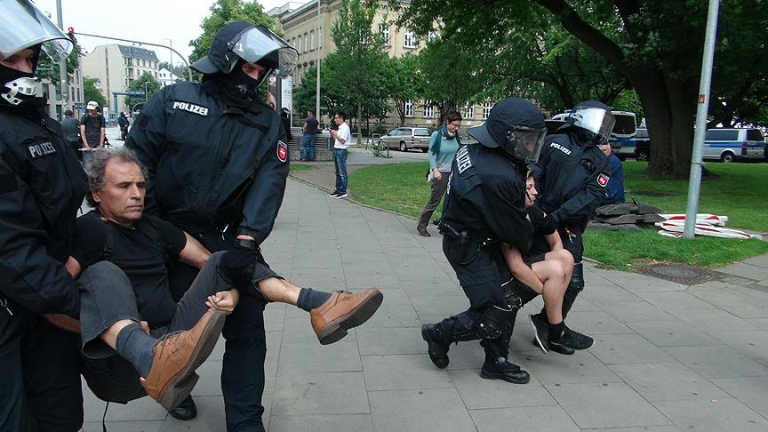 G20 Liderler Zirvesi protestoların eşliğinde sürüyor