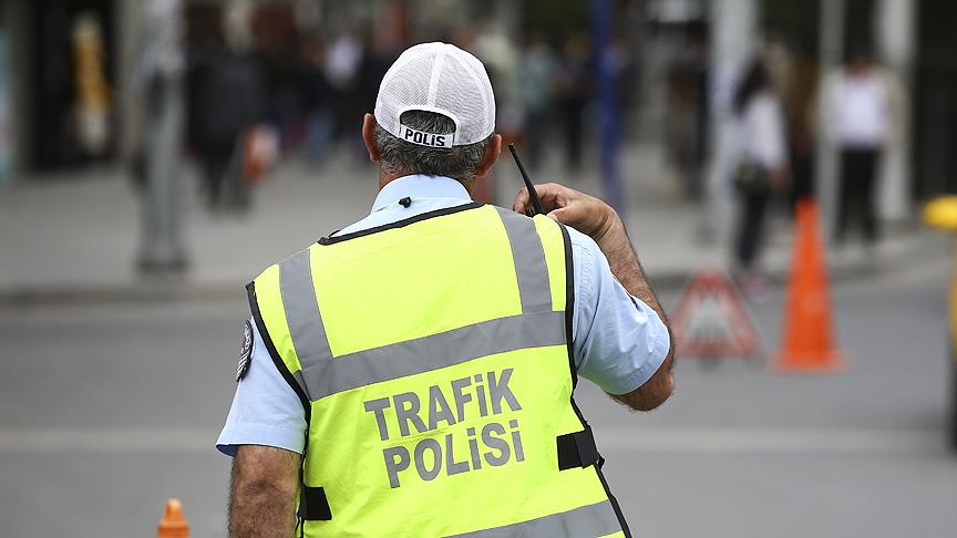 Plakasız motosiklet trafikten men edildi