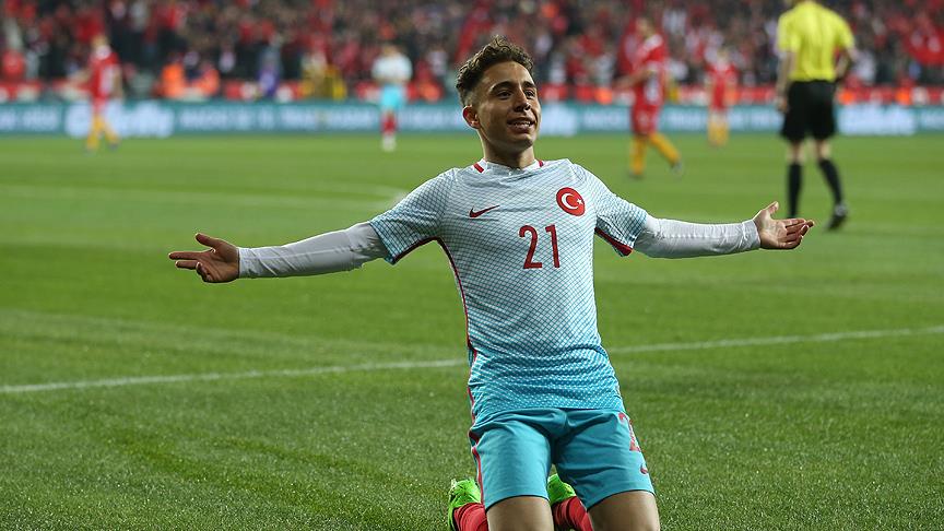 Emre Mor'un transfer bilmecesine noktayı menajeri koydu