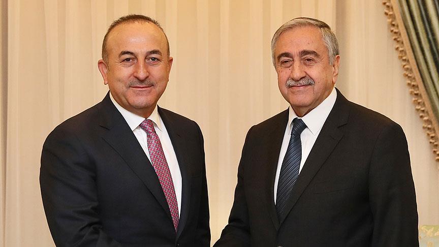 Çavuşoğlu, Akıncı ile telefonda görüştü