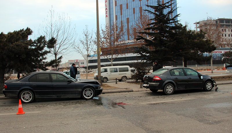 Konya'da otomobilin çarptığı yaya öldü