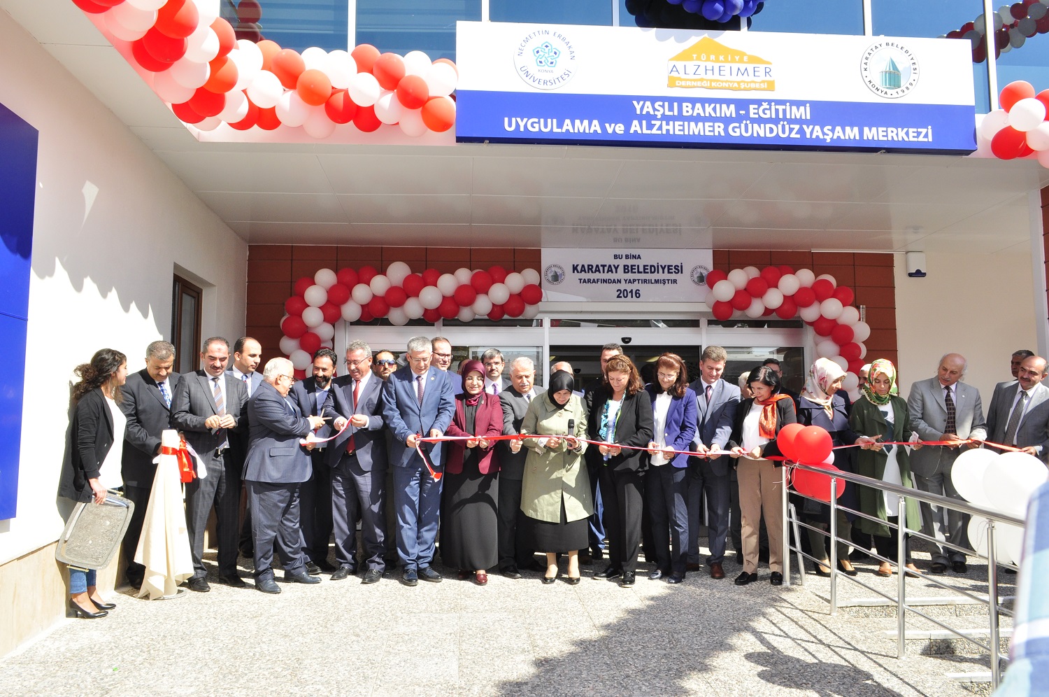 Türkiye'de bir ilk: Alzheimer Yaşam Merkezi açıldı 