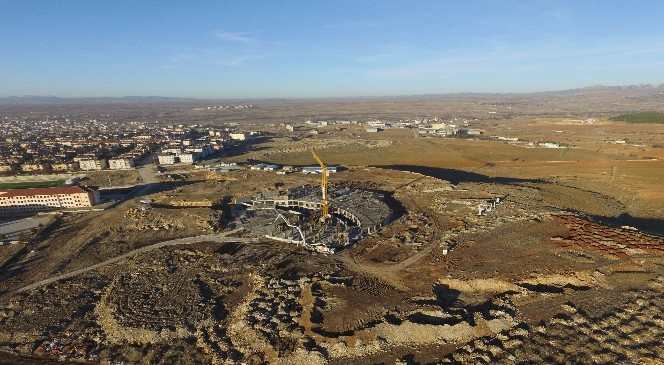 Türkiye'nin İlk Hilal Mimarili Hastanesi Yükseliyor