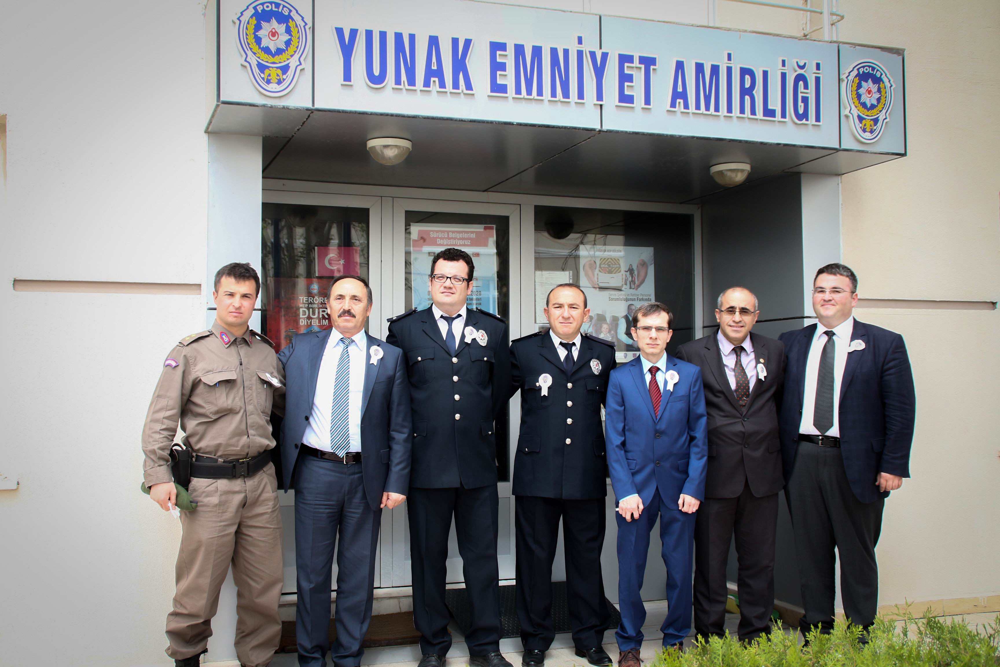 Yunak’ta Polis Haftası Kutlanıyor