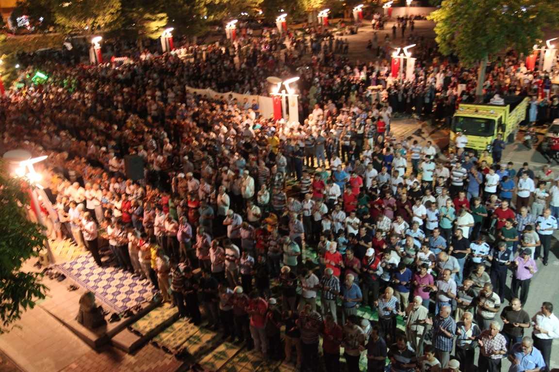 Seydişehir’de, şehitler için gıyabi cenaze namazı