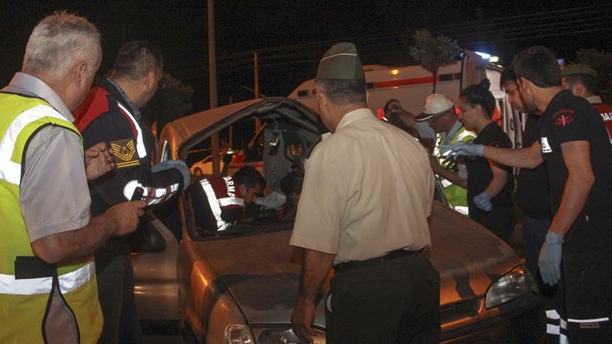 Samsun'da midibüs ile kamyonet çarpıştı: 5 ölü, 3 yaralı