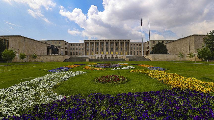 TBMM'de yeni güvenlik önlemleri alındı